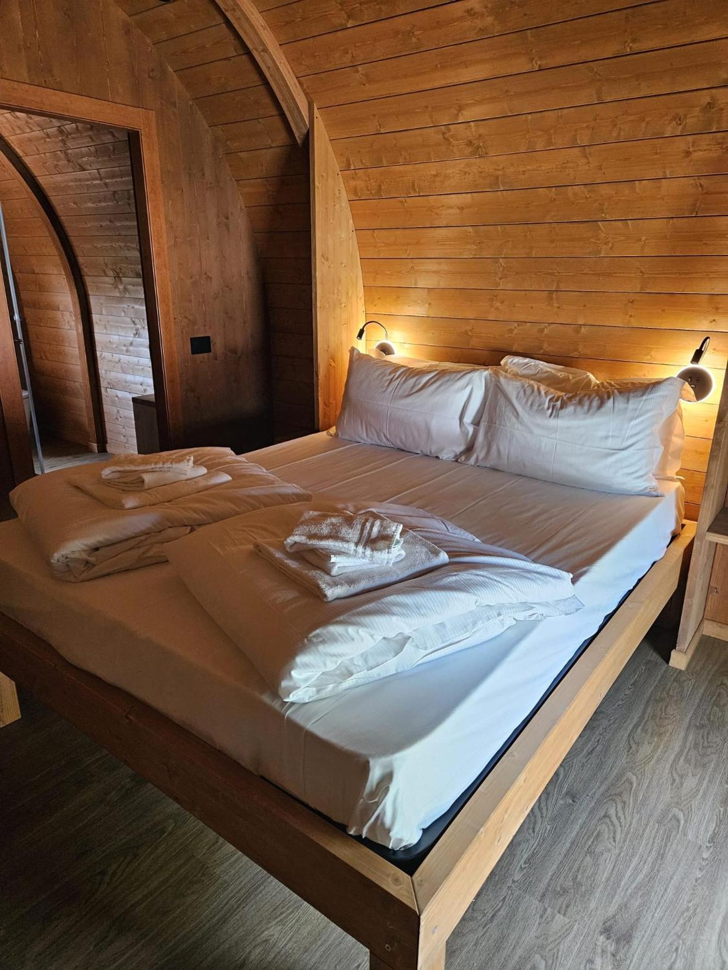 Vicolungo Glamour Lodge & Spa - Free Spa Hot Tub E Sauna Bagian luar foto
